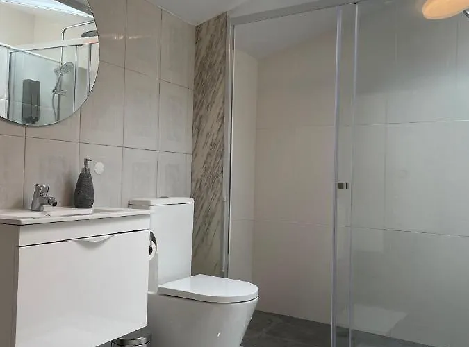 O Templario Sonolento, Perfect Location In Historic Center * טומאר