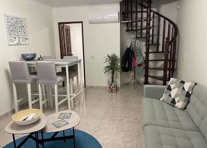 בית נופש O Templario Sonolento, Perfect Location In Historic Center